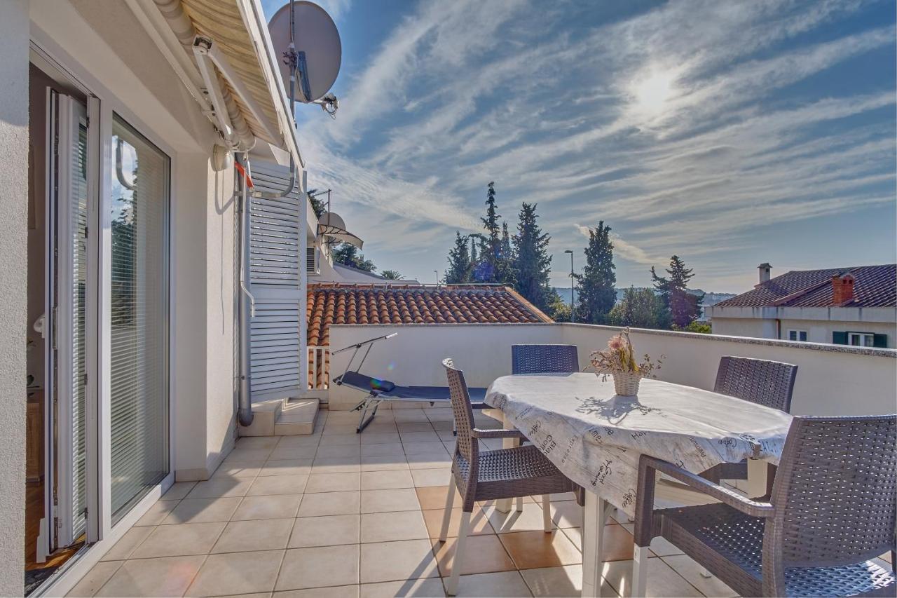 Apartments Zerjav Мали-Лошинь Экстерьер фото